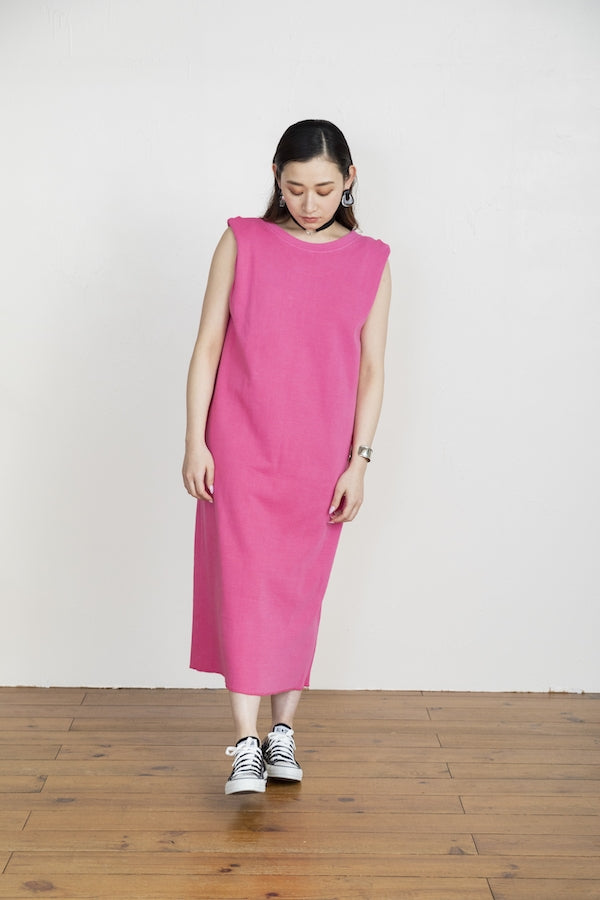 モデル身長:164cm / 着用サイズ:F