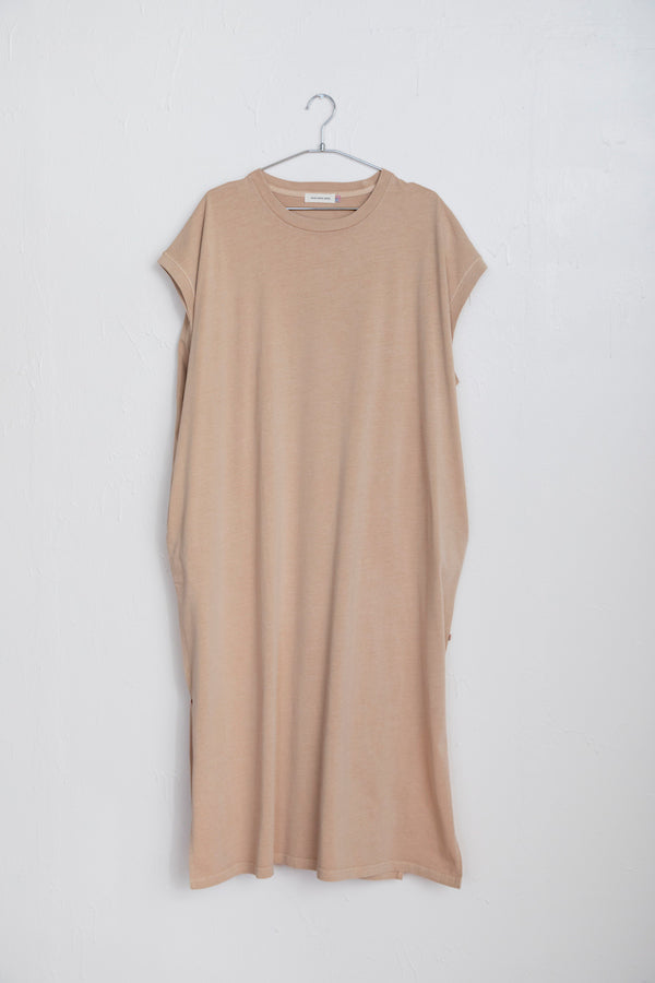 モデル身長:169cm/着用サイズ:F