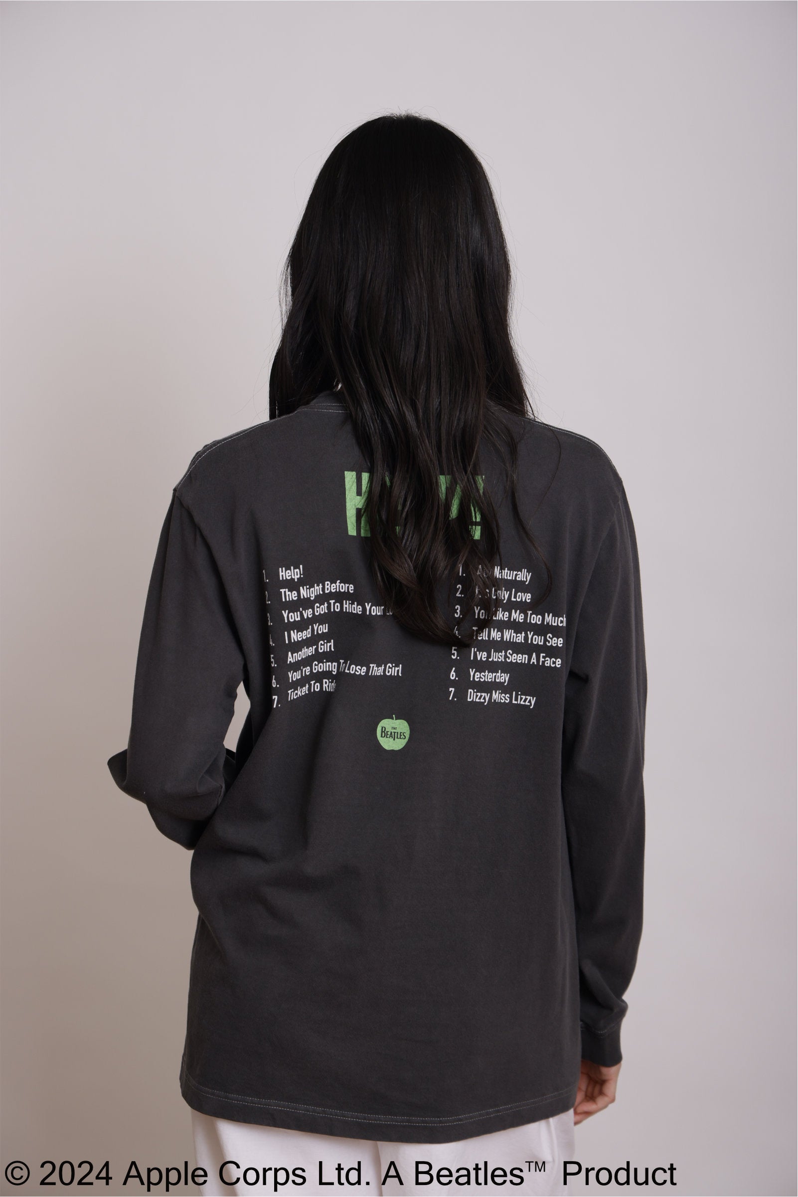 モデル身長:164cm / 着用サイズ:L