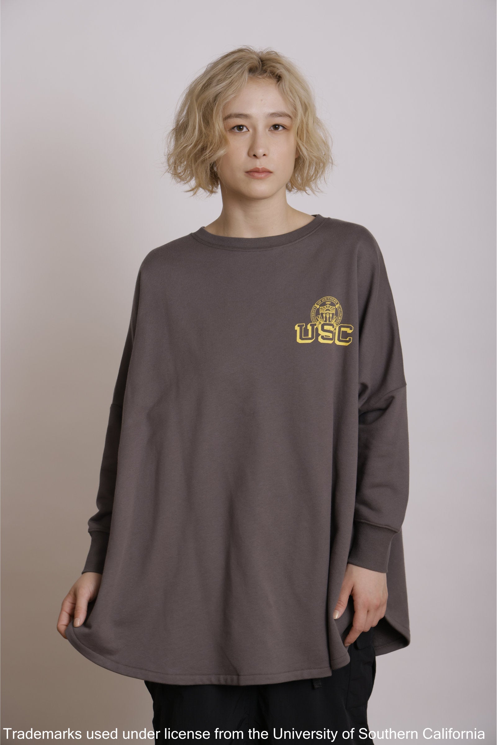 モデル身長:169cm / 着用サイズ:F