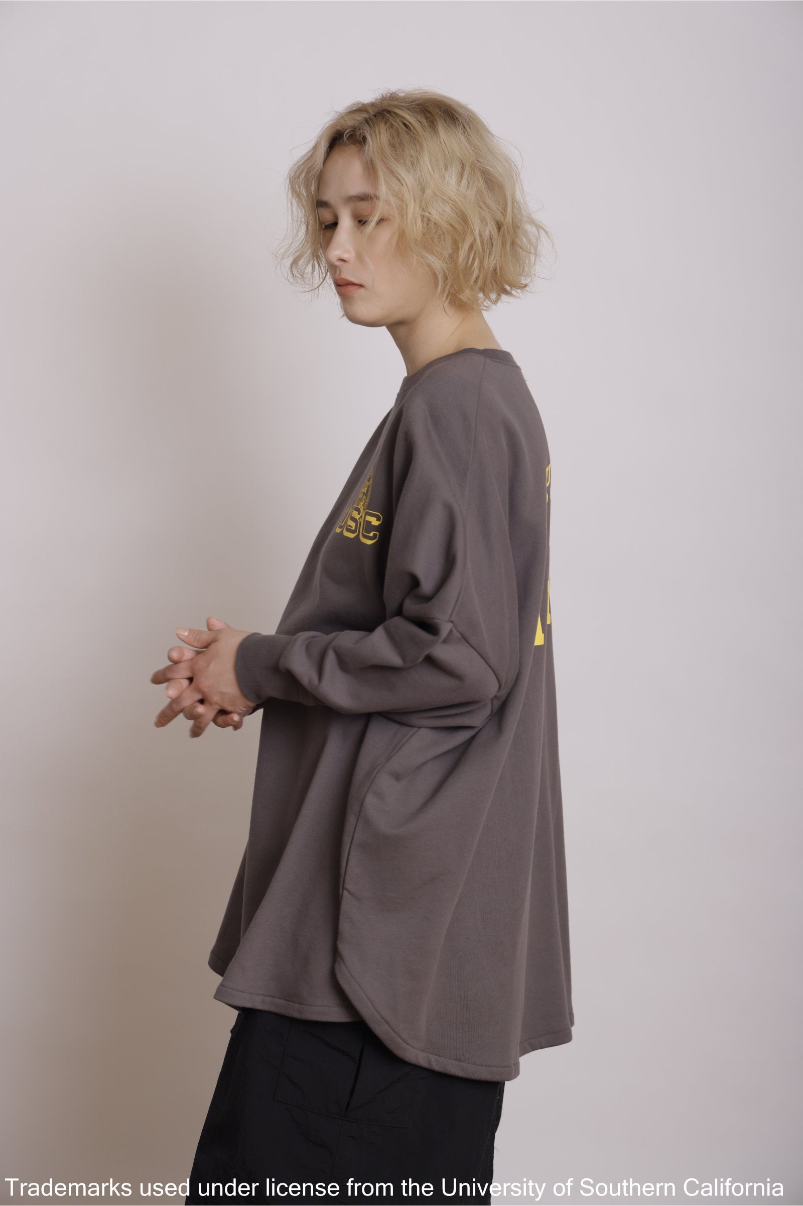 モデル身長:169cm / 着用サイズ:F