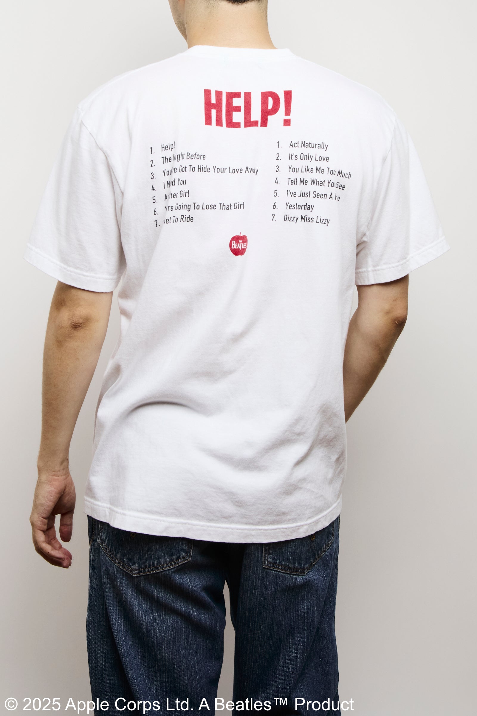 着用商品:White_1 / モデル身長:182cm / 着用サイズ:XL