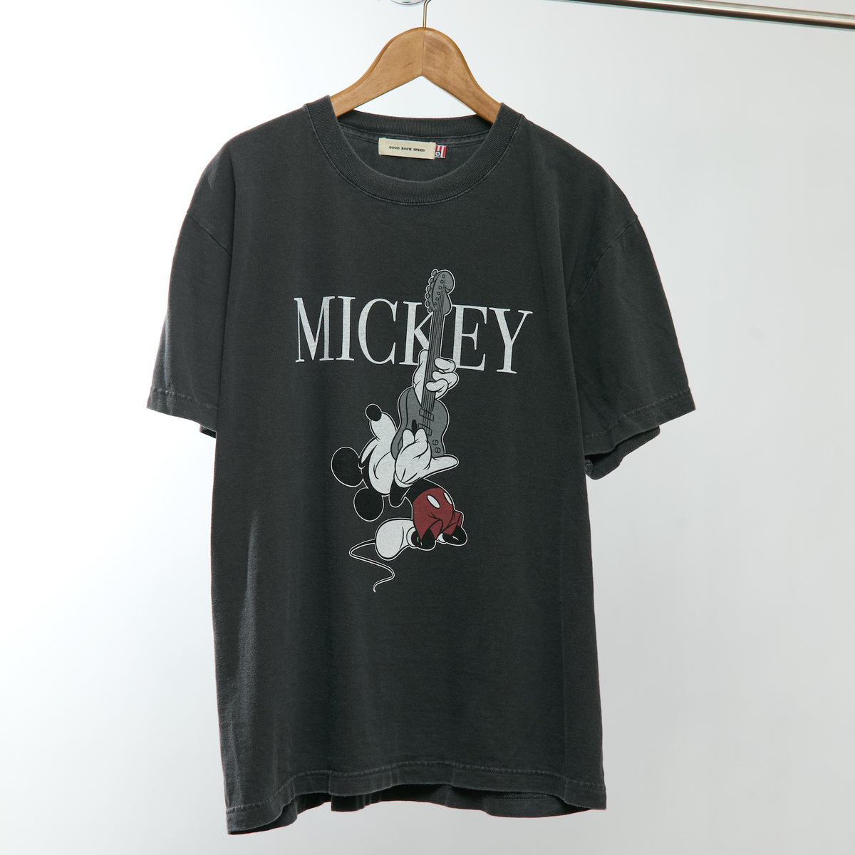 Disney 「ミッキーマウス」 Guitar Graphic T-Shirt | GOOD ROCK SPEED 
