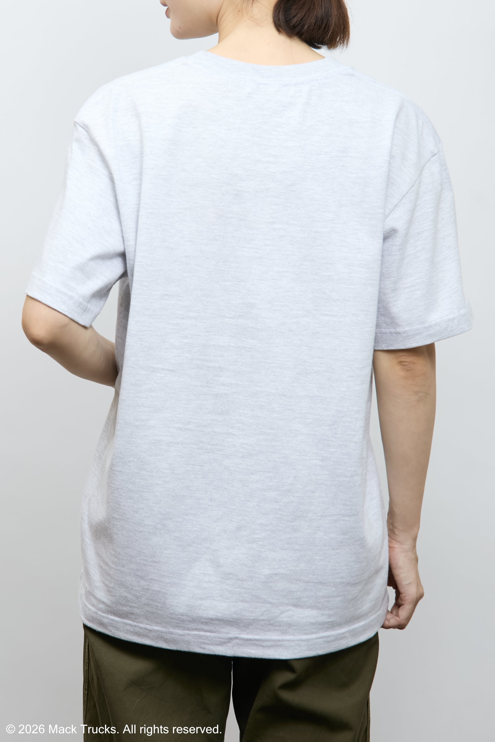 着用モデル:163cm / 着用サイズ:M