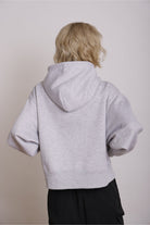 モデル身長：169cm / 着用サイズ：F