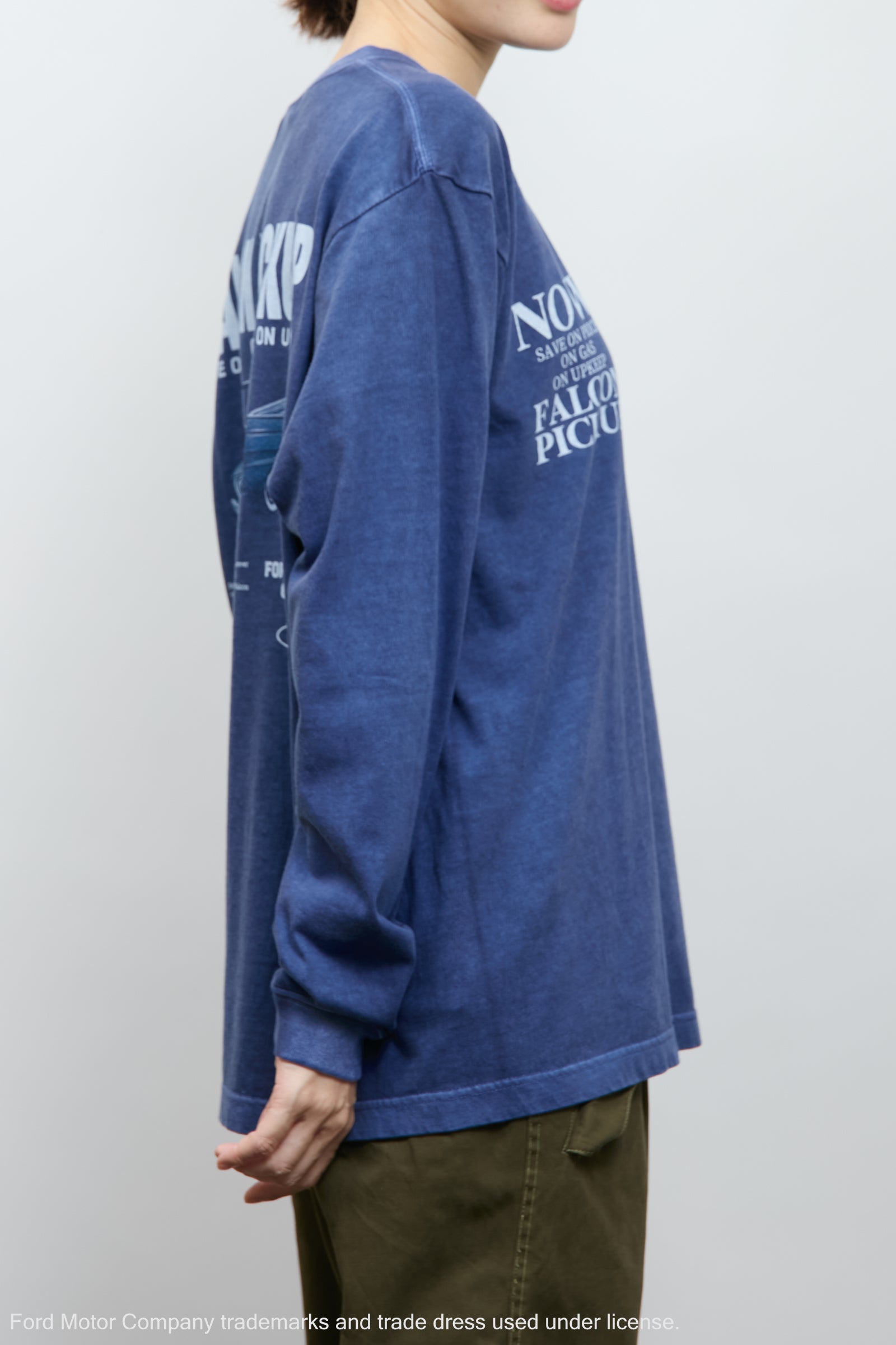 着用モデル：163cm / 着用サイズ：M