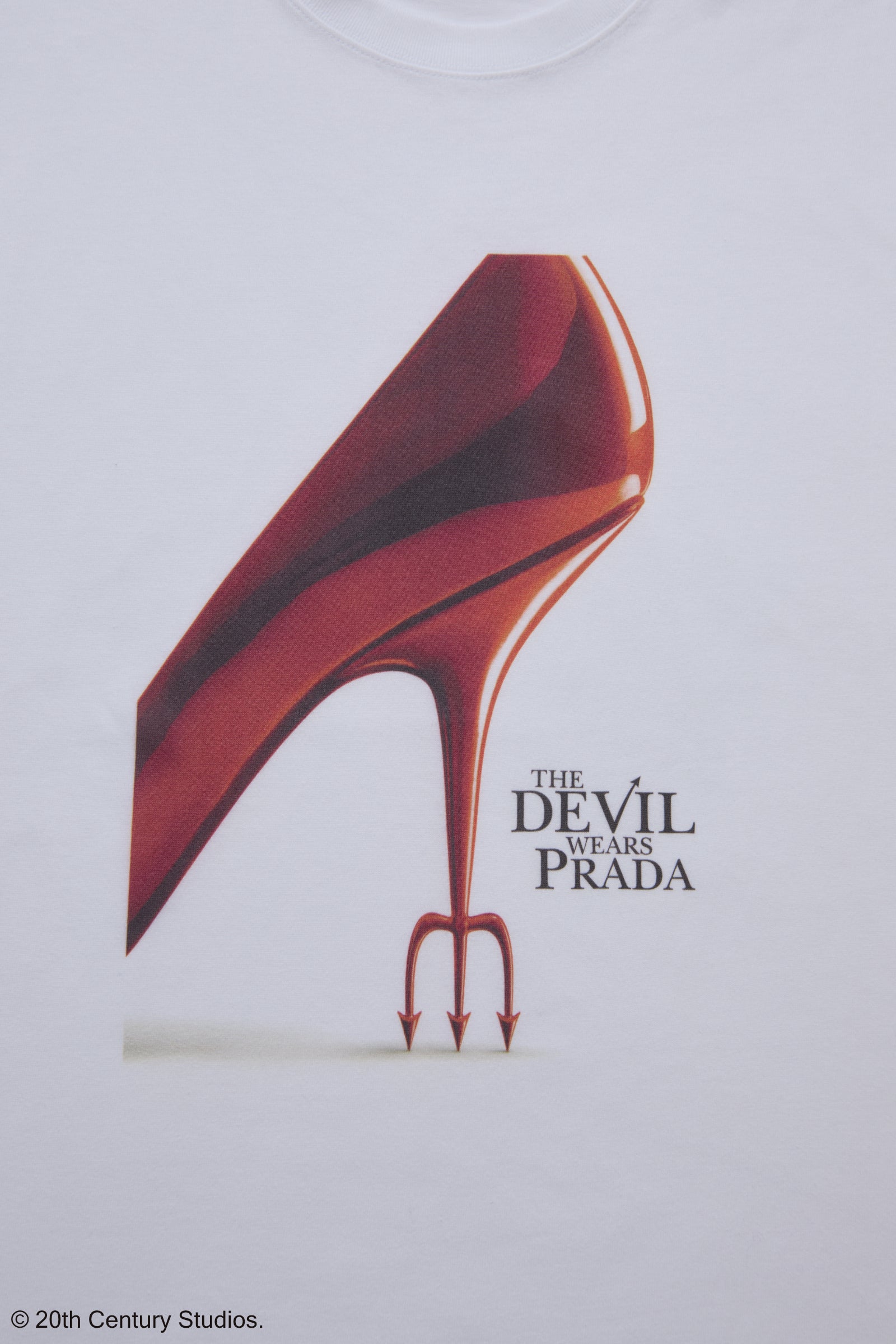 THE DEVIL WEARS PRADA（プラダを着た悪魔） プリントTシャツ｜映画