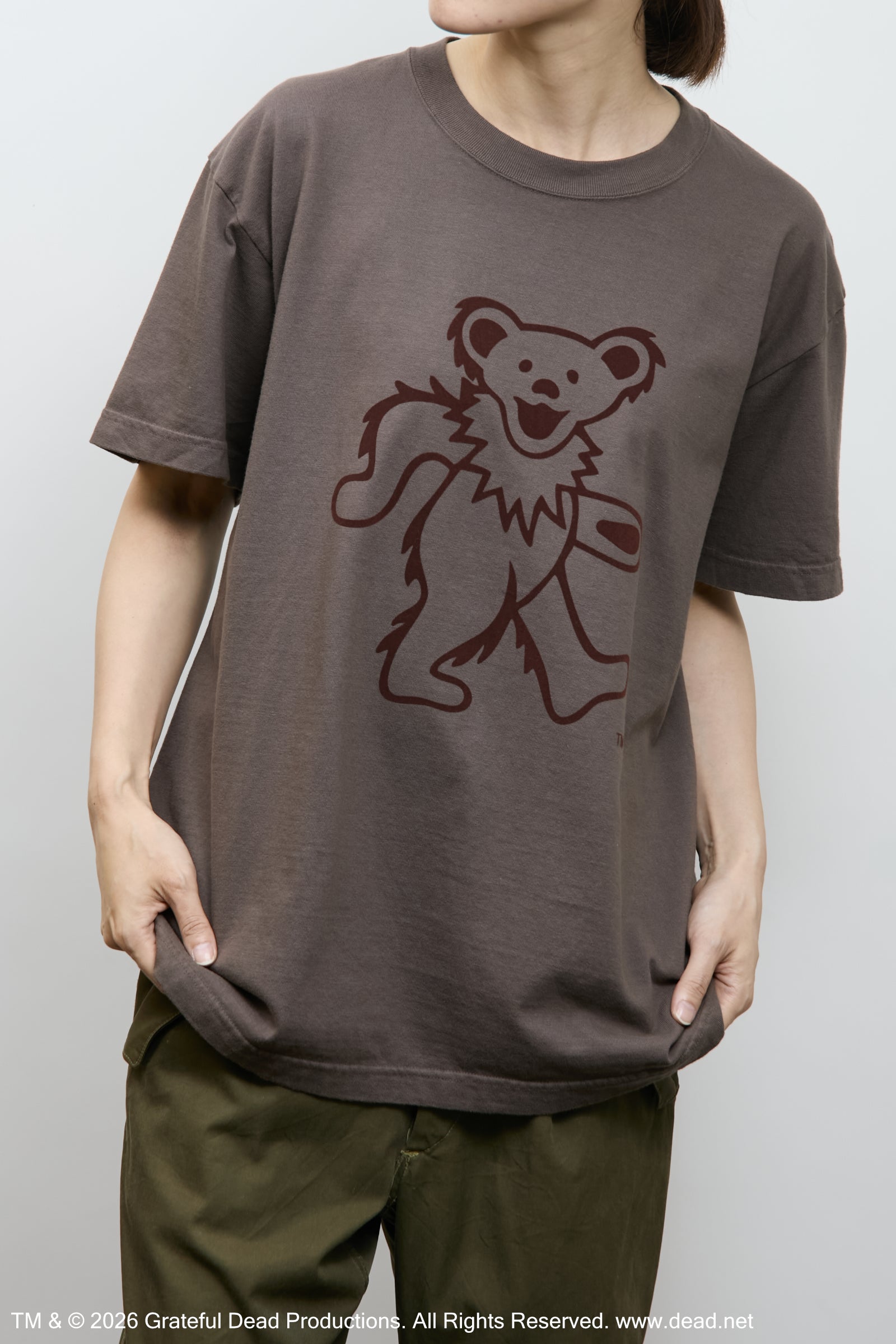 着用モデル：163cm / 着用サイズ：M