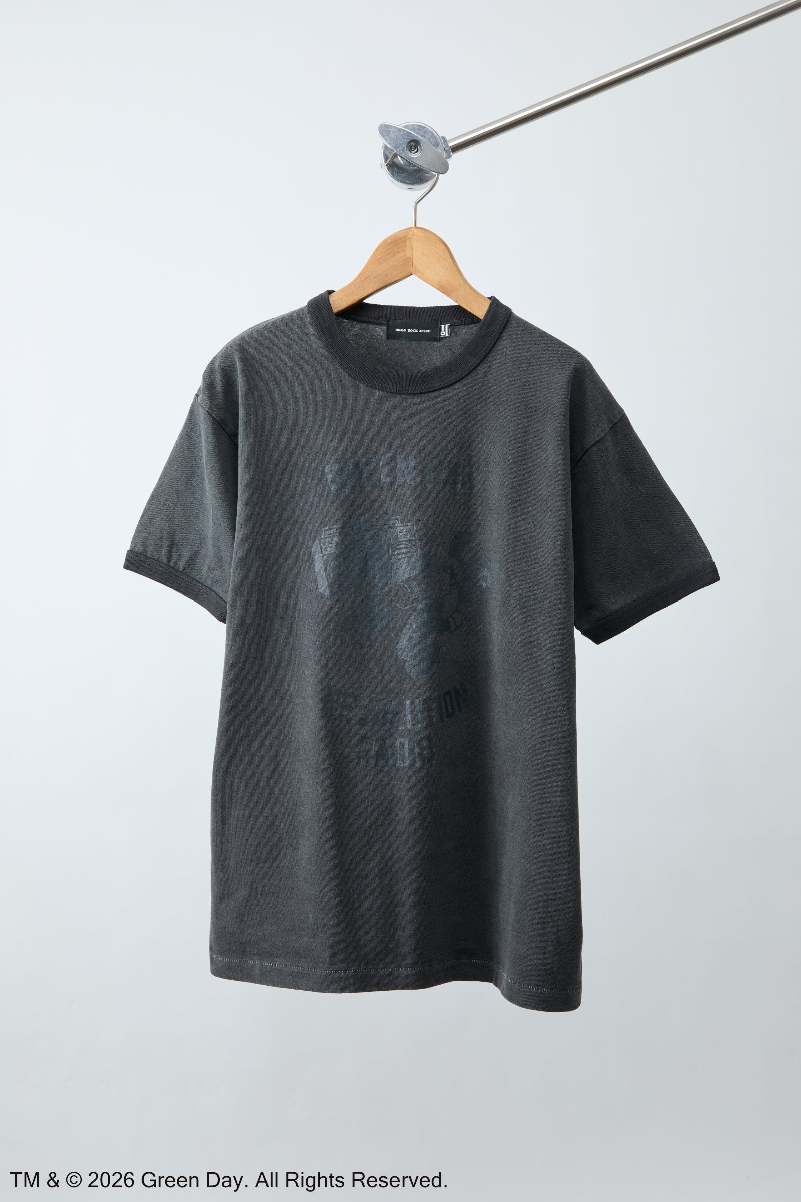 GREEN DAY | グリーン・デイ Fade Graphic Ringer T-Shirt | GOOD ROCK