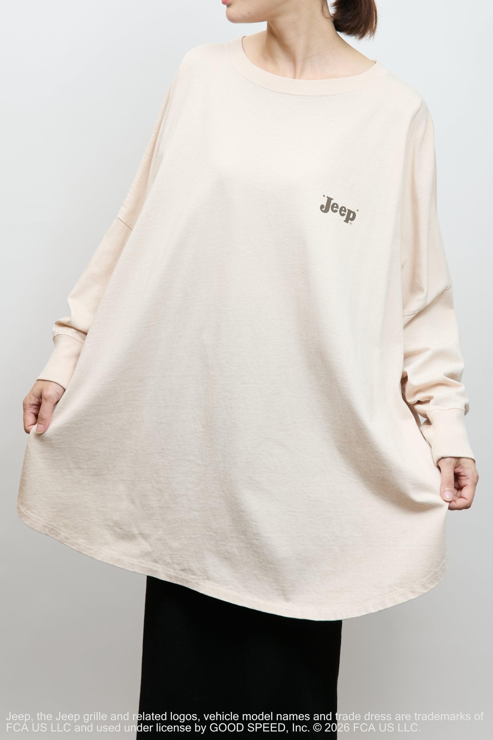 着用モデル：163cm / 着用サイズ：F