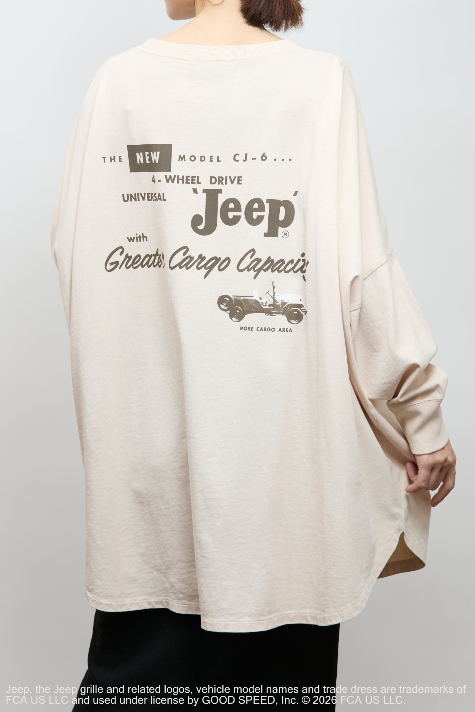 着用モデル：163cm / 着用サイズ：F