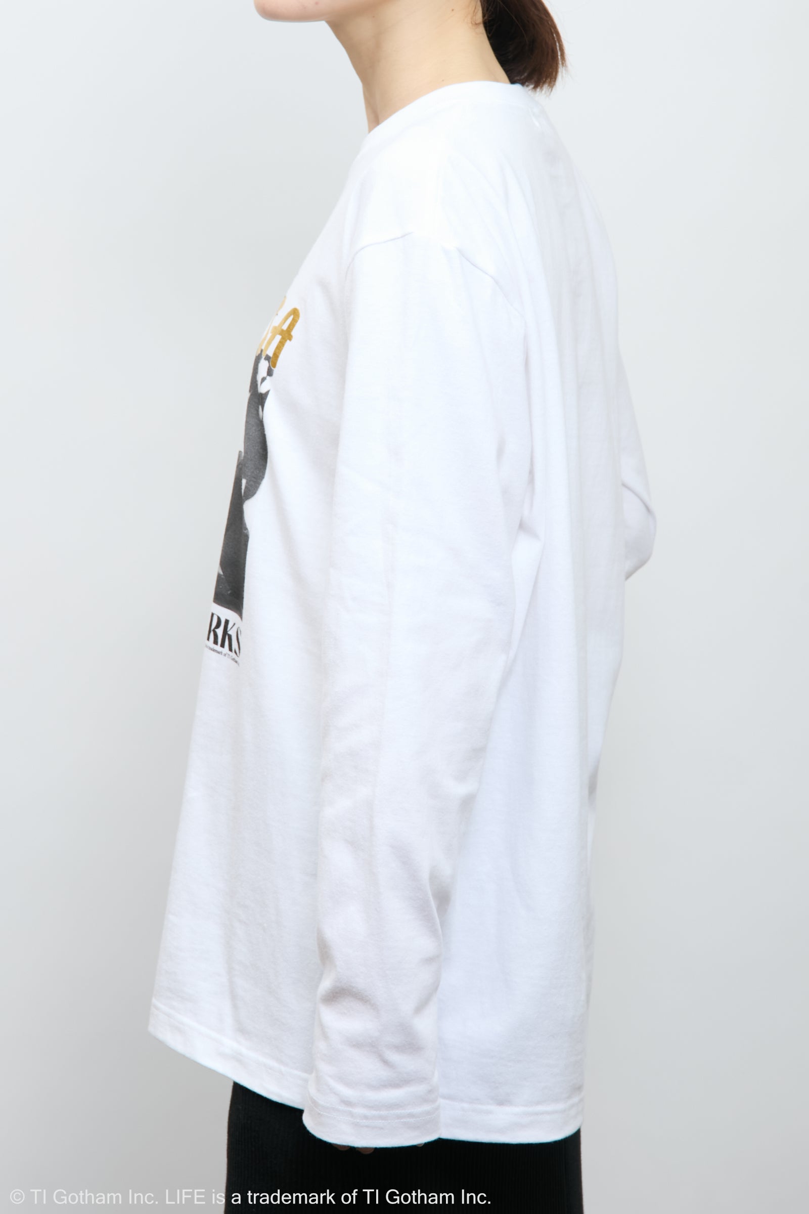 着用モデル：163cm / 着用サイズ：F