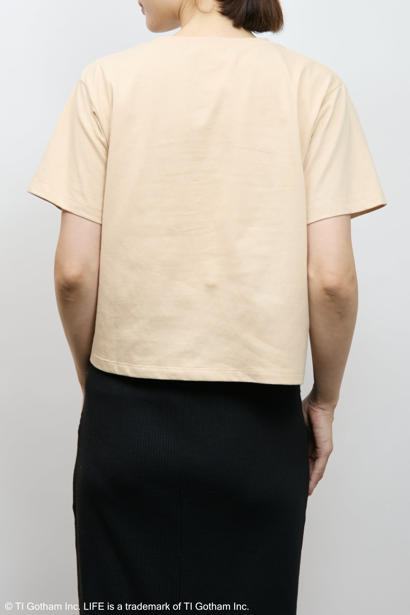 着用モデル：163cm / 着用サイズ：F