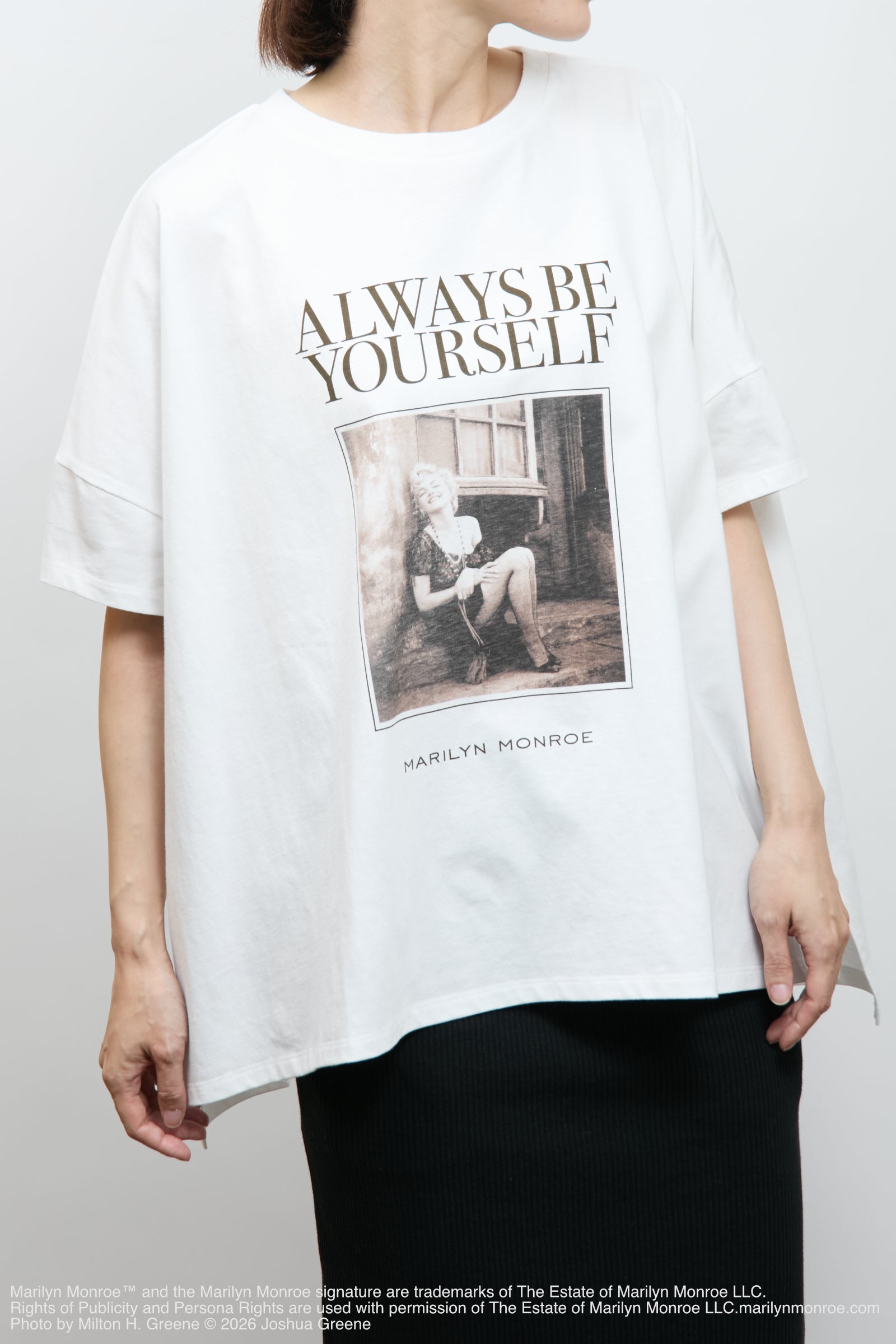 着用モデル：163cm / 着用サイズ：F