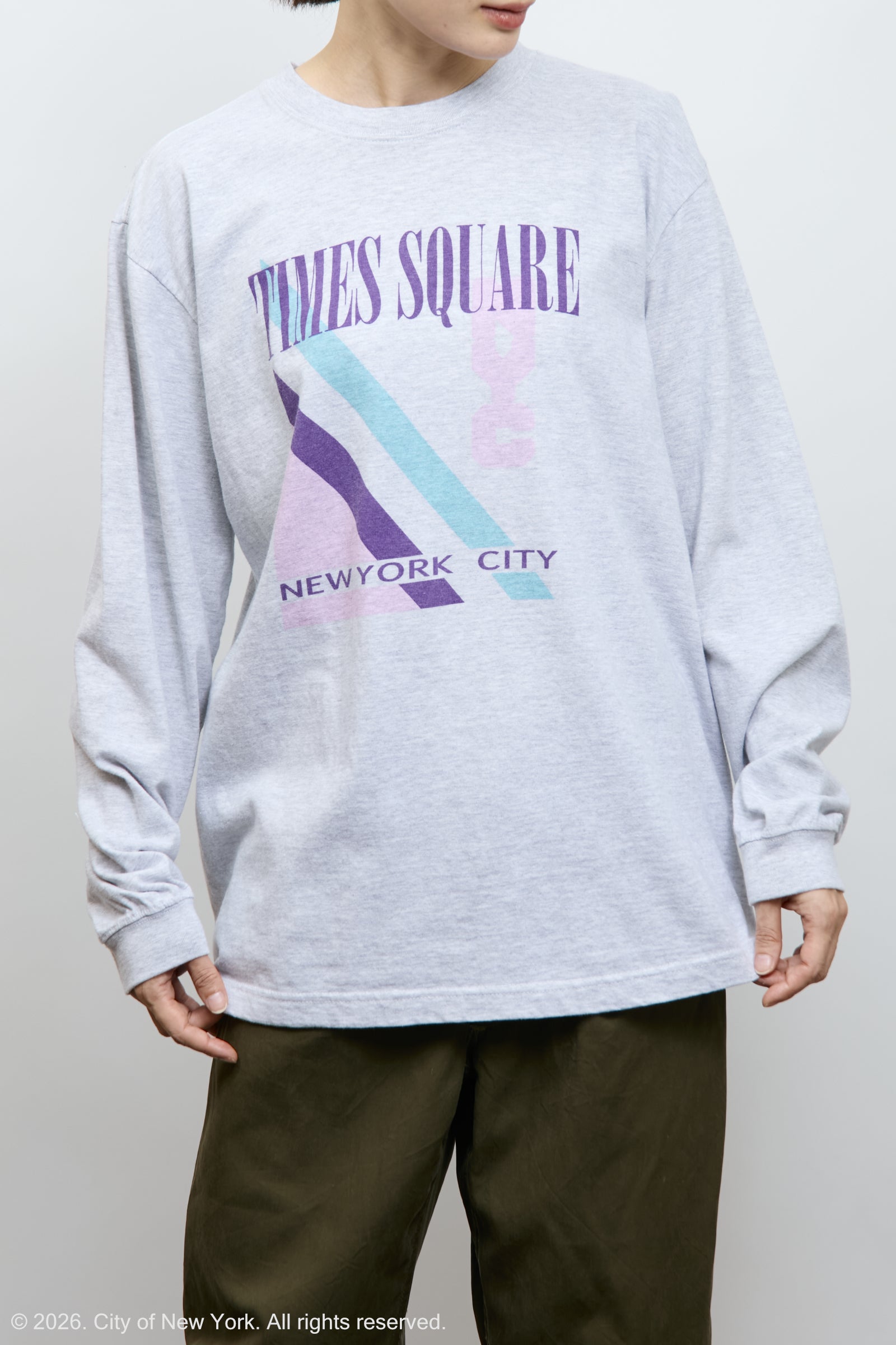 着用モデル：163cm / 着用サイズ：M