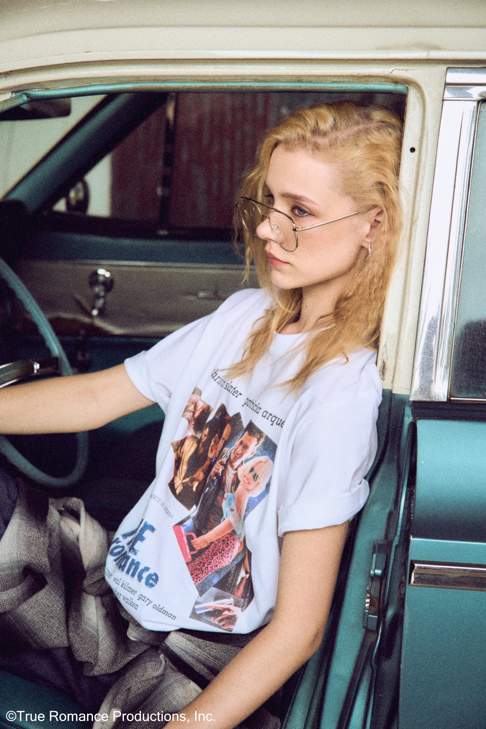 TRUE ROMANCE | Poster Collage Graphic T-Shirt | GOOD ROCK SPEED